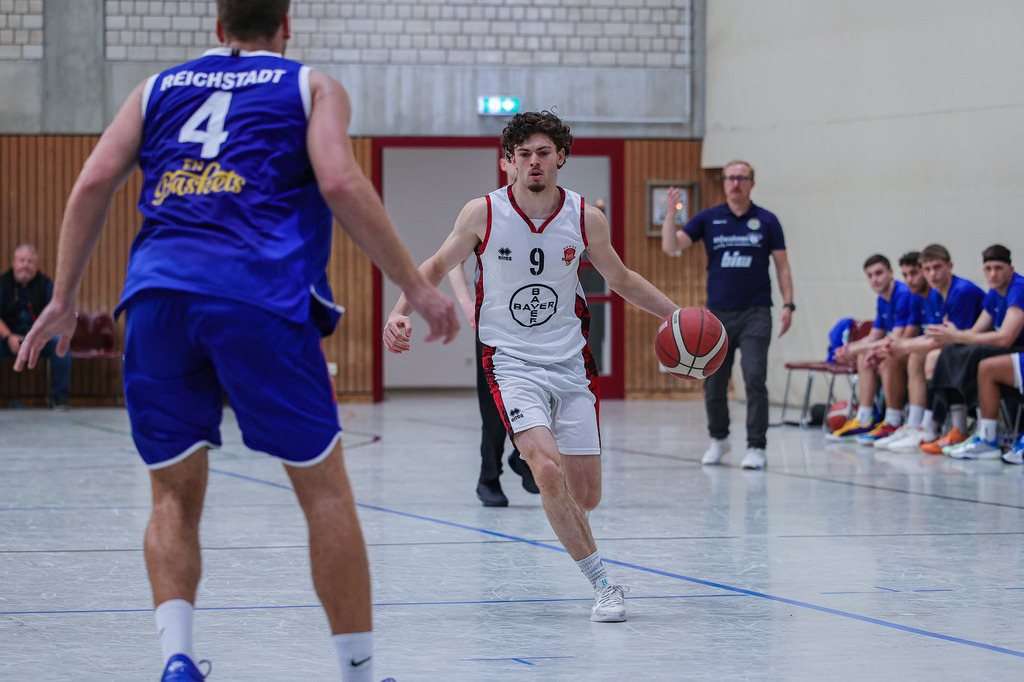 Regio Test BAYER GIANTS vs EN Baskets Schwelm-18 | Fotos von Basketballspielen aus dem Raum NRW fotografiert von Gero Mueller-Laschet und Daniel Schaefer - Realisiert mit Pictrs.com