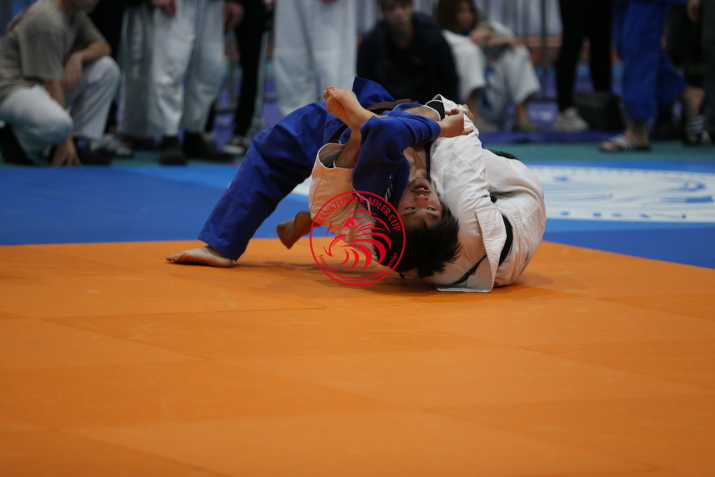 AT3Y2526 | Fotos vom Adler Cup - Pictures from Adler Cup

Hier findet Ihr alle Eindrücke und großen Momente der Adler Cup Wochenenden. Here you will find all impressions and great moments of the Adler Cup weekends. - Realisiert mit Pictrs.com