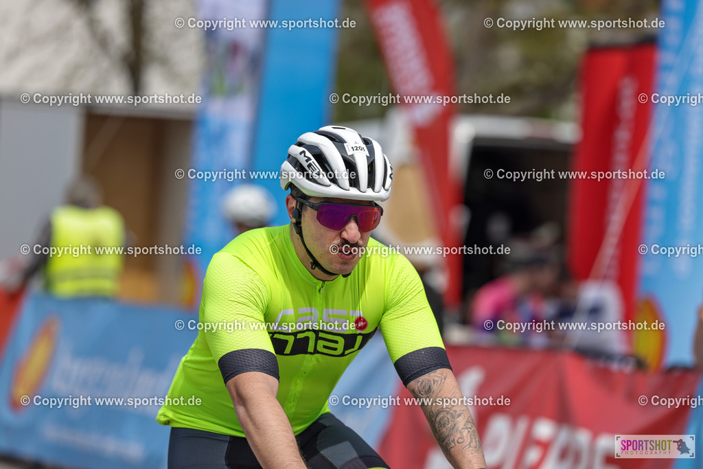 VJ__9343 | Neusiedlersee Radmarathon 2026@sportshot_your_pictrs #yourpictures#roadtowm2029 #nrm #neusiedlerseeradmarathon #neusiedlersee #neusiedlerseetourismus #burgenland #mörbisch #nrm26 #burgenlandtourismus #voglundco #poweredbyburgenlandtourismus #radsport #rad #marathon #ucigranfondo #visitburgenland #ucigranfondoworldseries