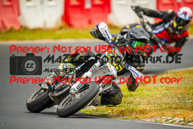 MaZZes_FotoMatrix_230701_1734 | S1