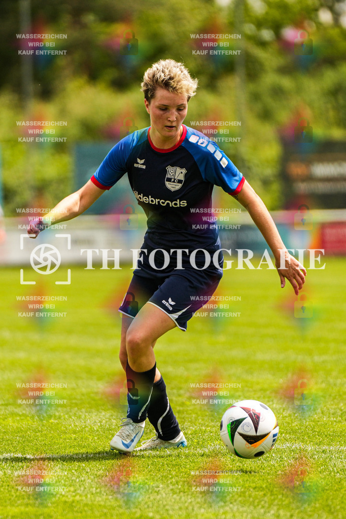 GER, FC Hauingen - SV Waldhaus, Frauen-Fussball, Rothaus Bezirkpokal, Finale, Saison 2024/2025, 29.05.2025 | GER, FC Hauingen - SV Waldhaus, Frauen-Fussball, Rothaus Bezirkpokal, Finale, Saison 2024/2025, 29.05.2025Foto: TH Fotografie/Alessio Bosco