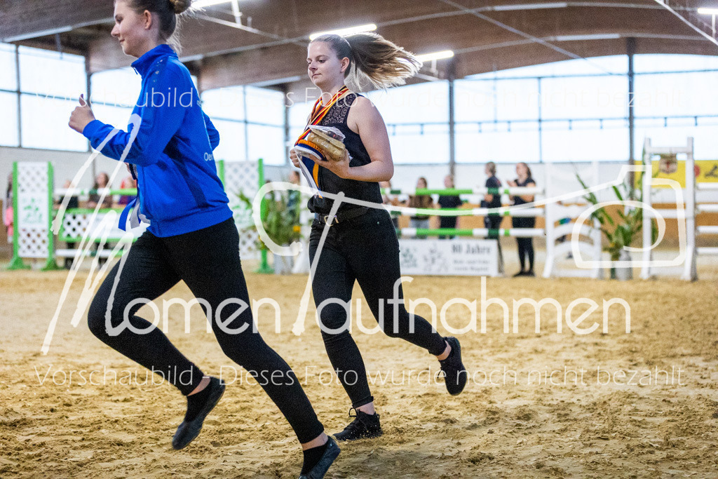 Platzierung5+6+7+NS-038 | MomenTaufnahmen Pferdesportfotos