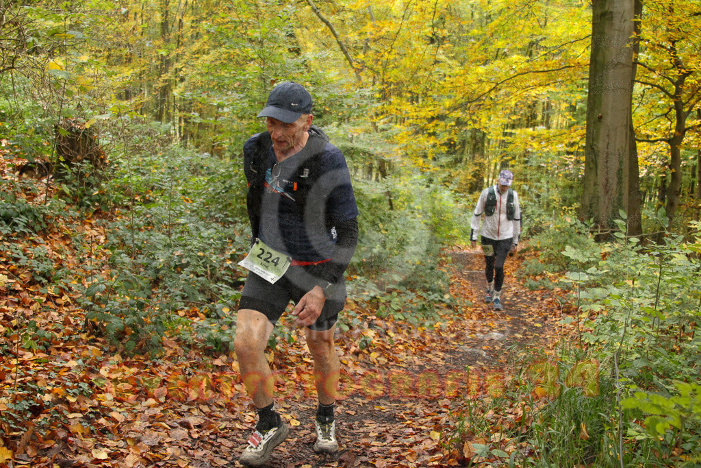 251026_1301_EV4_6374 | Sportfotografie im Rhein-Sieg Kreis, Köln, Bonn, NRW, Rheinland Pfalz, Hessen, etc. Unser Tätigkeitsfeld umfasst den Laufsport vom Volkslauf über den Marathon, Duathlon, Triathon bis zum Ultralauf wie Kölnpfad Ultra oder Schindertrail.