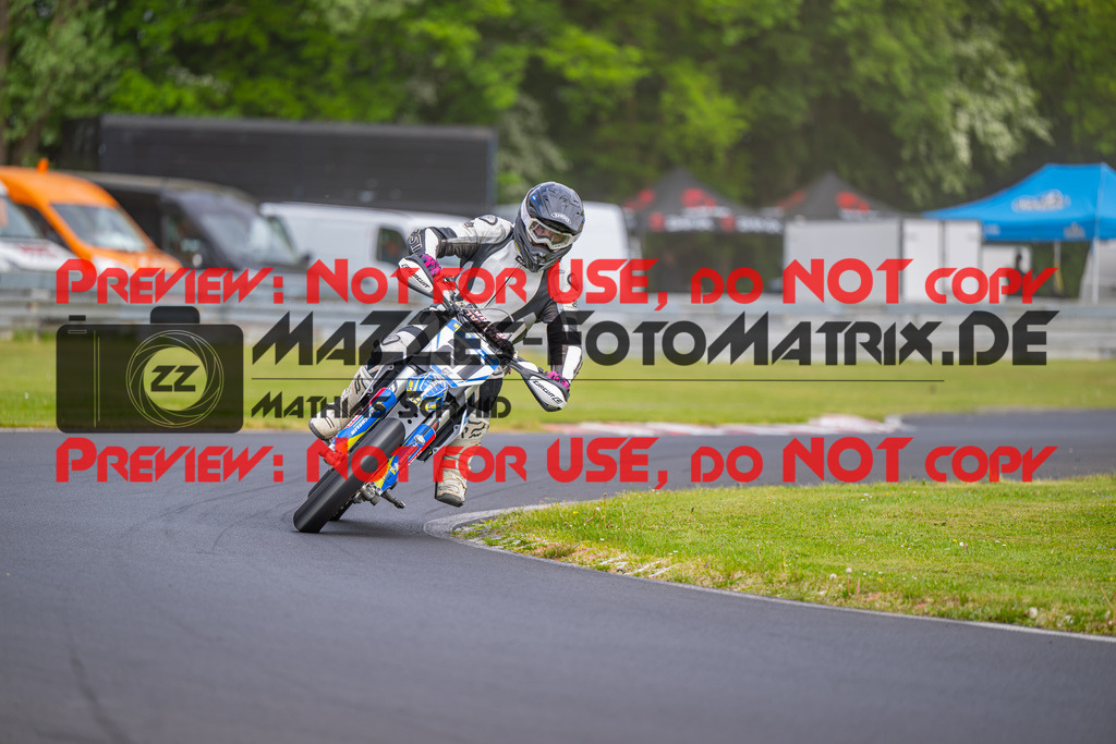 MaZZes-Fotomatrix-20260508-56005 | G3