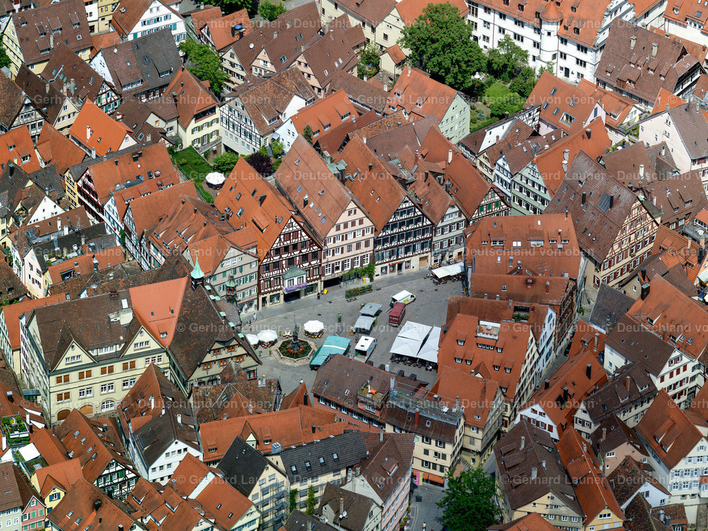 2825267 | Tübingen Marktplatz