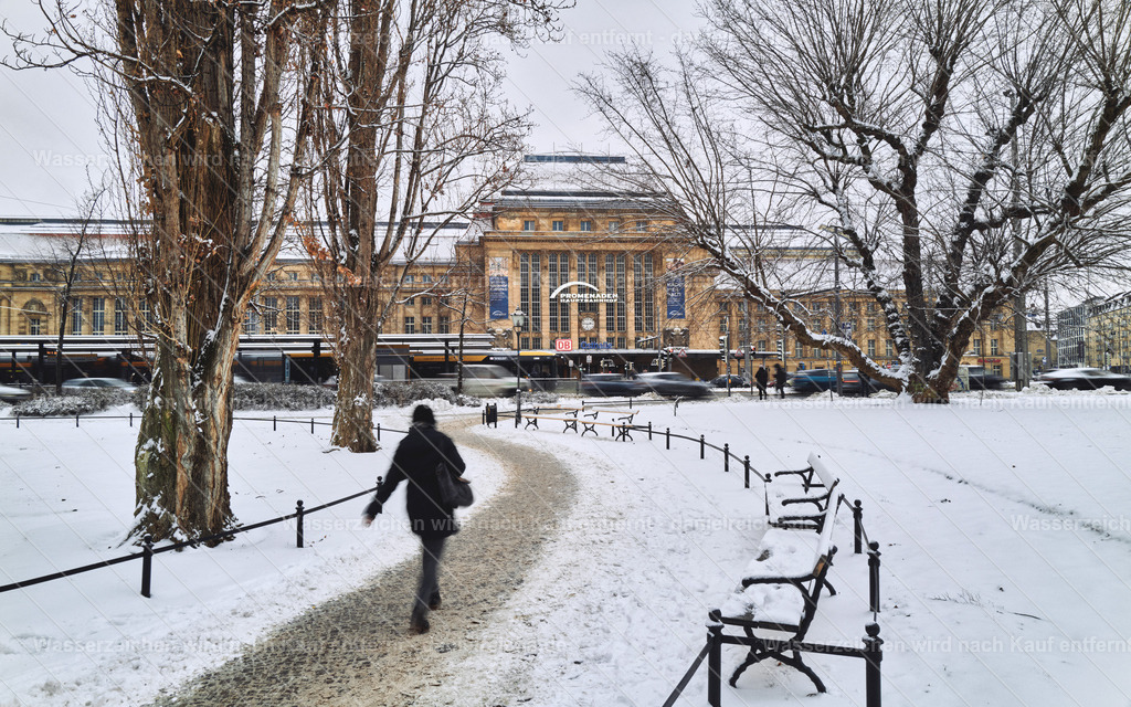 Promenaden Hauptbahnhof Leipzig im Januar 2026 - Blick auf die Ostseite | Promenaden Hauptbahnhof Leipzig im Januar 2026 - Blick auf die Ostseite - Realisiert mit Pictrs.com