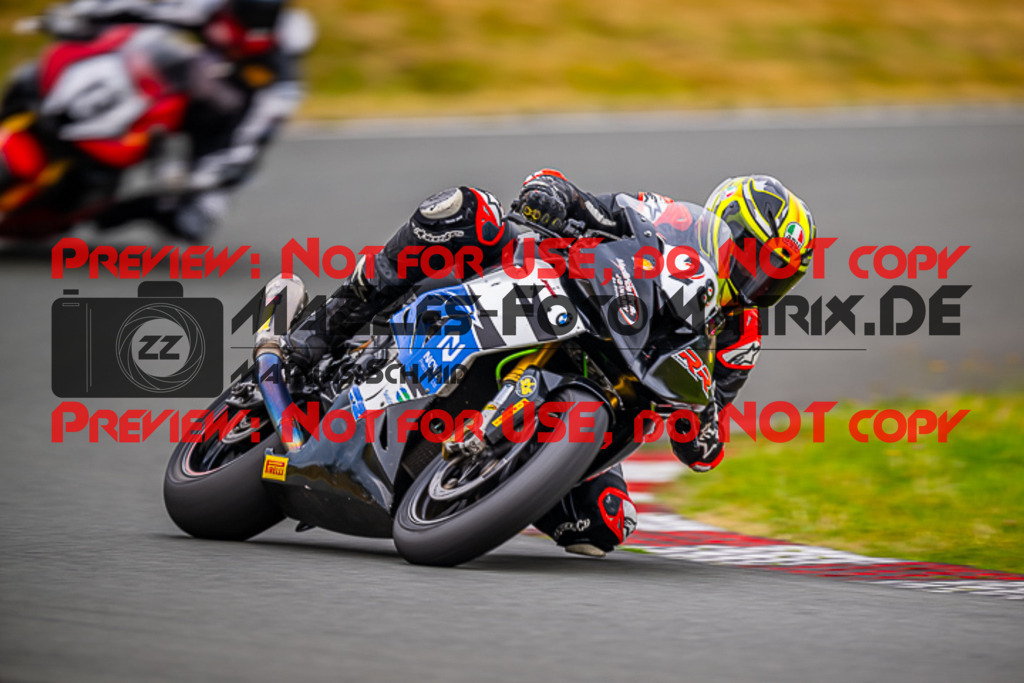 MaZZes_Fotomatrix_20230721_6007705_9250 | PRO SUPERSTOCK