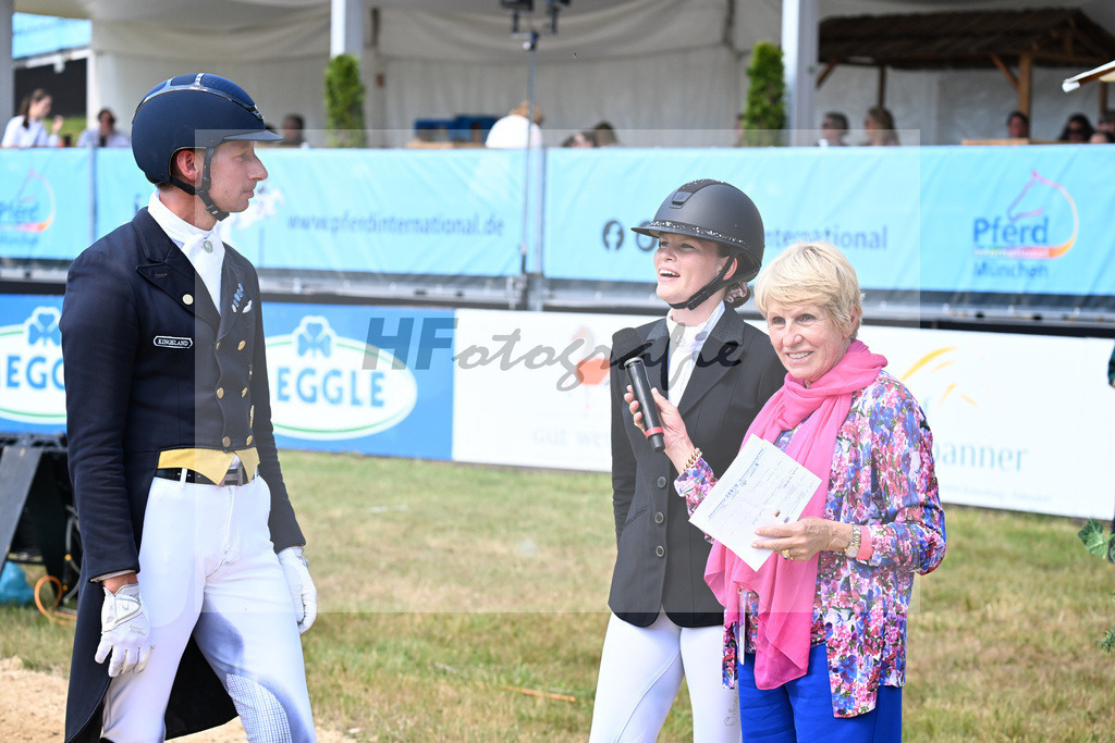 Dressur Derby_11255350 | hf-fotografie - Realisiert mit Pictrs.com