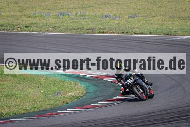 spof9082 | Professionelle Fotos von Sportveranstaltungen, aber auch Hochzeiten und anderen Events. - Realisiert mit Pictrs.com