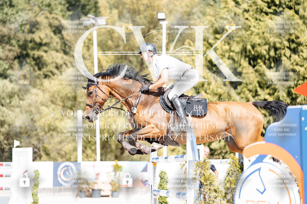 CK905243 | Turnierfotografie Pferdefotografie Trier Rheinland-Pfalz Pferdesport Reitsport Tierfotografie Sportfotografie Pferdevideo Pferdevideografie Equestrianvideography equestrianphotography  - Realisiert mit Pictrs.com