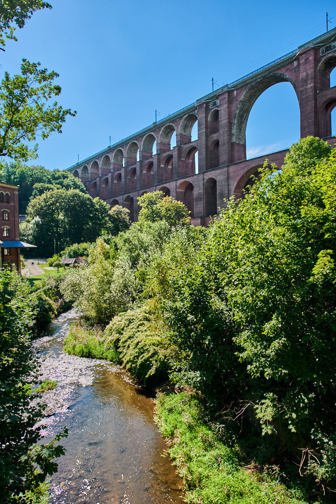 Die Göltzschtalbrücke von Osten aus gesehen 02 | Bedeutsame Landschaften Deutschlands - Realisiert mit Pictrs.com