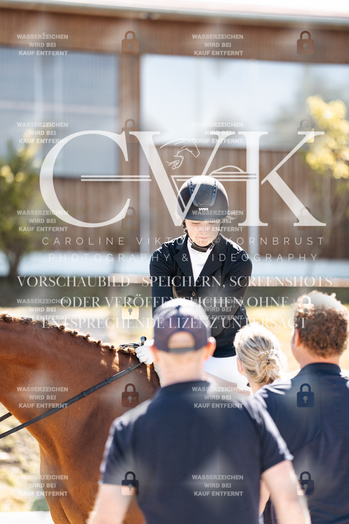 CK909955 | Turnierfotografie Pferdefotografie Trier Rheinland-Pfalz Pferdesport Reitsport Tierfotografie Sportfotografie Pferdevideo Pferdevideografie Equestrianvideography equestrianphotography  - Realisiert mit Pictrs.com