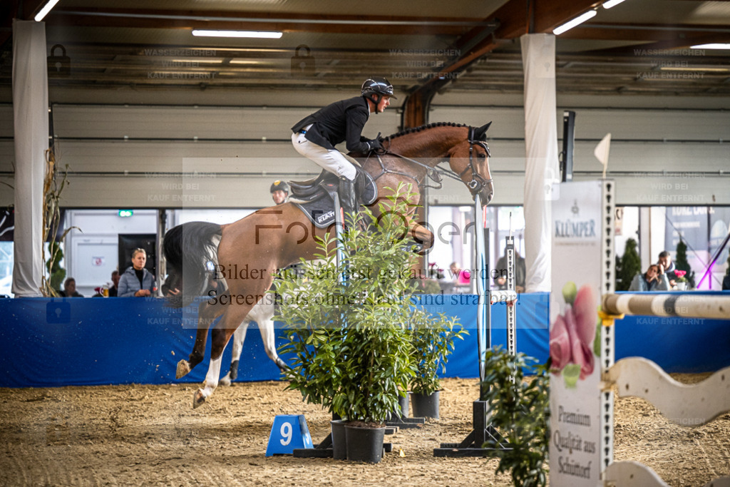 DOS_2114 | Entdecke hochwertige Reitturnierfotos von Foto Oger. Professionell, emotional und authentisch – jetzt Lieblingsmomente im Shop bestellen. - Realisiert mit Pictrs.com