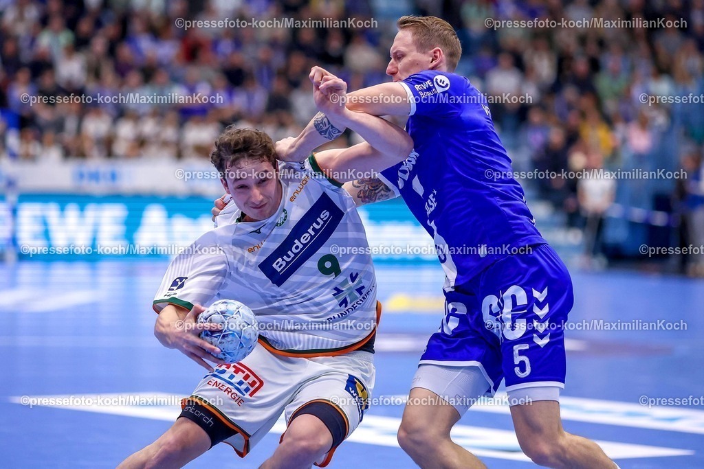 Gum27032501010 | 27.03.2025, Handball, HBL, VfL Gummersbach - HSG Wetzlar, Schwalbe-Arena: Ole Klimpke (HSG Wetzlar #09) gegen Tilen Kodrin (GUM #5) 
