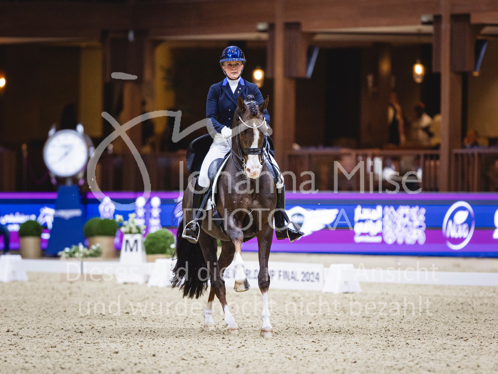240417_Riyadh_Dressage-131 | Deine schönsten Turniermomente als professionelle Fotos! Entdecke hochwertige Pferdesport-Fotografie im Online-Shop. Jetzt Fotos finden & bestellen!
