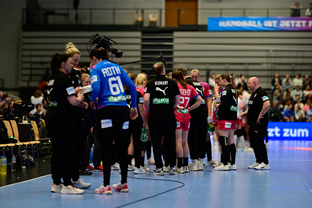 Handball I Frauen I Saison 2024-2025 I Länderspiel I Deutschland - Dänemark | Der Sportfotograf. - Realisiert mit Pictrs.com