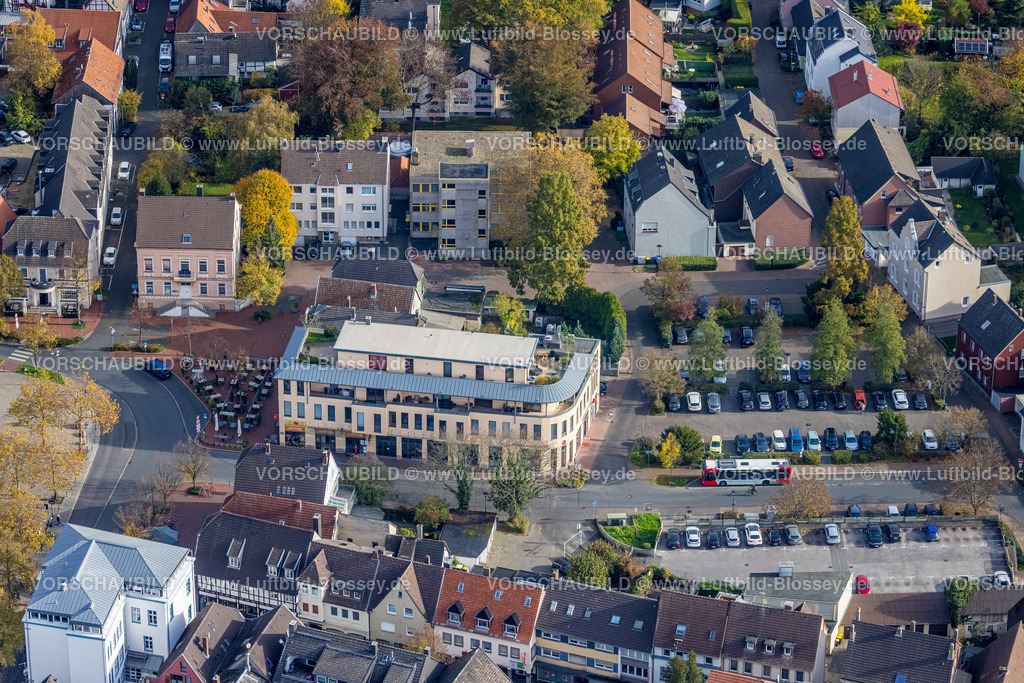 Kamen221012743 | Luftbild, Einkaufscenter und Wohnen am Markt, Kamen, Ruhrgebiet, Nordrhein-Westfalen, Deutschland