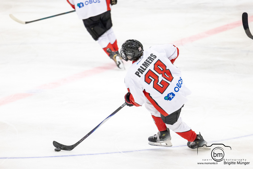 Tyresö Hanviken Hockey vs IFK Täby HC_570A0708 | Preseason U18 Regional Herr Östra - Realisiert mit Pictrs.com