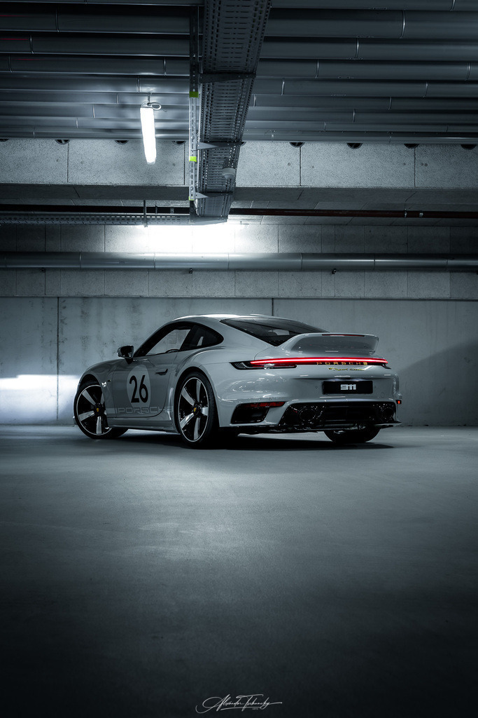 R6AT6592 _Alexander Tschuncky | Entdecken Sie die faszinierende Welt von Alexander Tschuncky Arts: Kreative Fotografie, atemberaubende Automobilkunst und hochwertiger Bilderdruck. Lassen Sie sich inspirieren! - Realisiert mit Pictrs.com