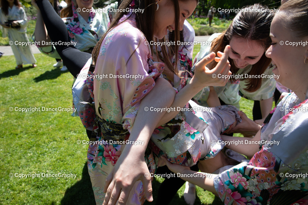 GPHY4019 | DanceGraphy - Realisiert mit Pictrs.com