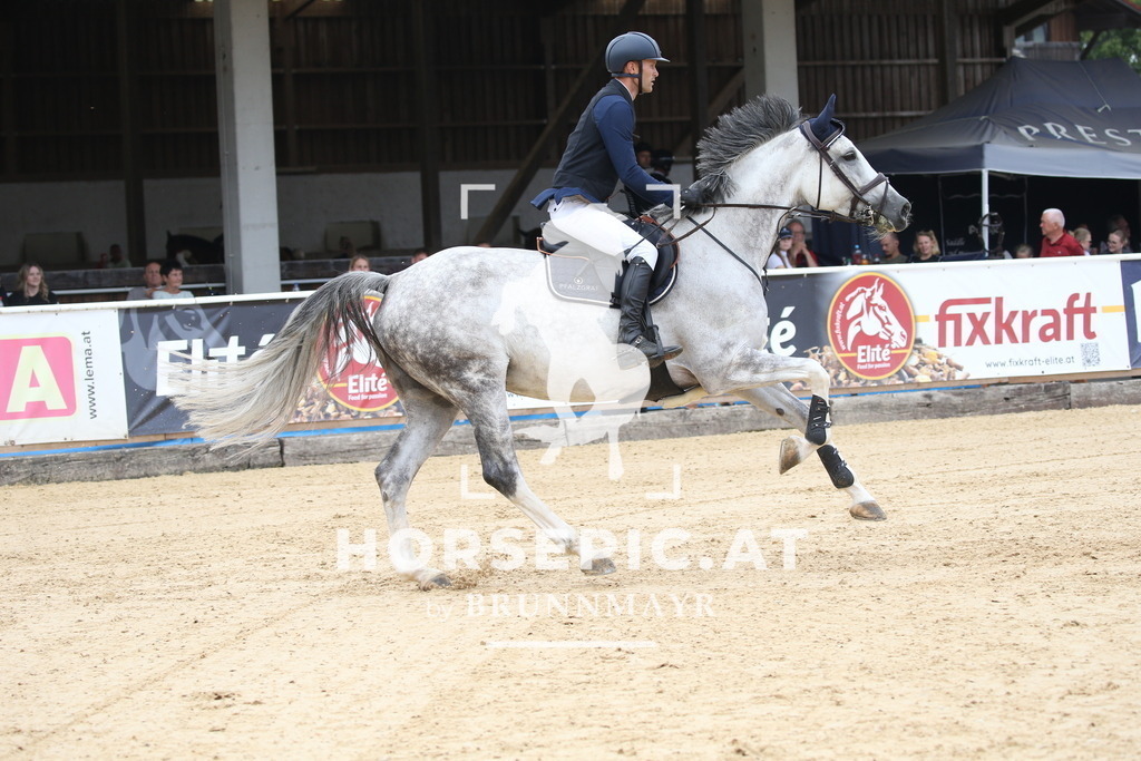 DL2Q8077 | Willkommen bei Brunnmayr - Design & Fotografie – Ihrem Spezialisten für Reitturniere und Pferdeveranstaltungen in Oberösterreich, Salzburg und Bayern! Seit über 17 Jahren sind wir leidenschaftlich dabei.
