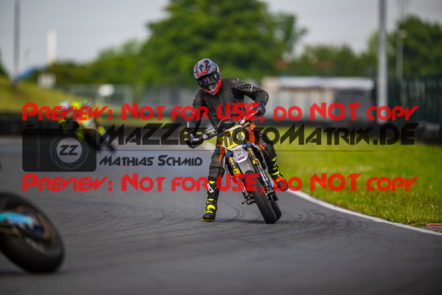 MaZZes_FotoMatrix_240621_6007705_7924 | BLAU