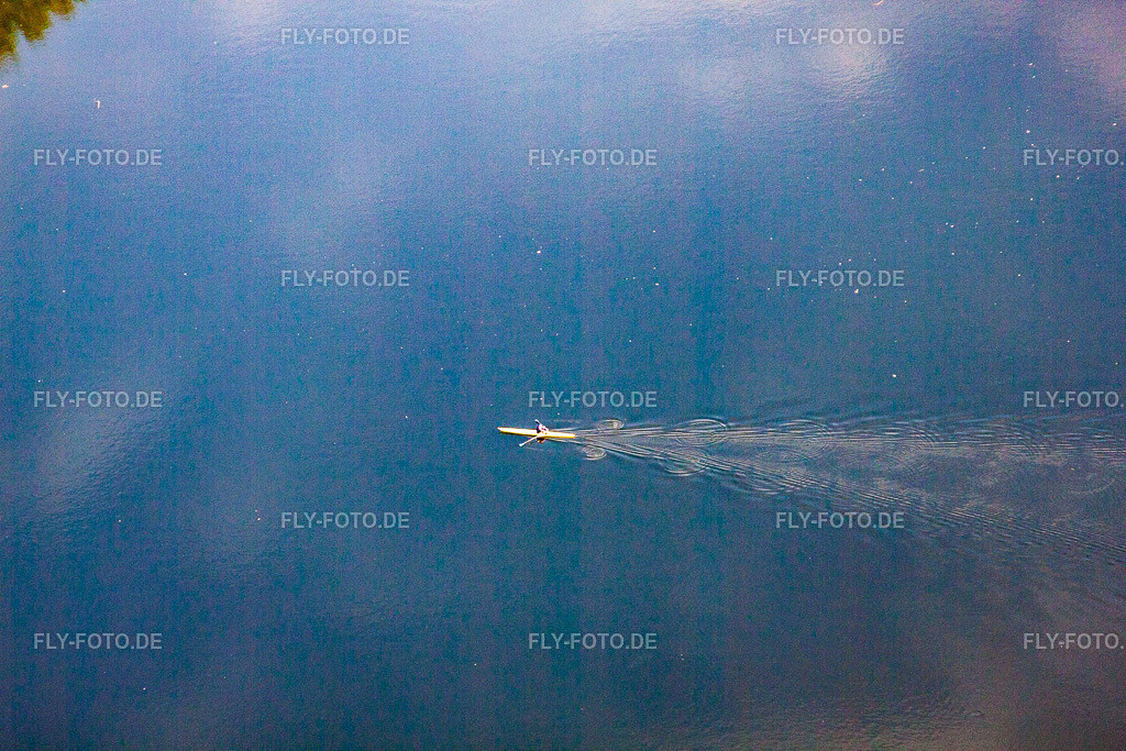 Paddler auf dem Saalbachkanal | Luftbild: Paddler auf dem Saalbachkanal im Ortsteil Rheinsheim in Philippsburg im Bundesland Baden-Württemberg in Deutschland. Foto: IMG_64872.jpg vom 18.05.2014 durch Werner Riehm/FLY-FOTO.de - Realisiert mit Pictrs.com