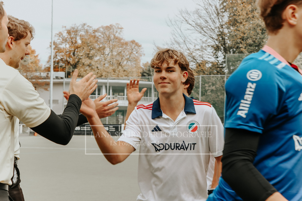 MU18_DM_ZWR_HF_MHC-ASVM_18.10.25_Köln (273 von 286) | lanaschraderfotografie - Realisiert mit Pictrs.com