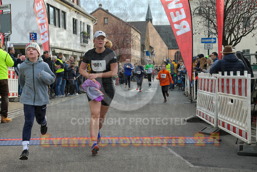 221127_1054_EX1_1203 | Sportfotografie im Rhein-Sieg Kreis, Köln, Bonn, NRW, Rheinland Pfalz, Hessen, etc. Unser Tätigkeitsfeld umfasst den Laufsport vom Volkslauf über den Marathon, Duathlon, Triathon bis zum Ultralauf wie Kölnpfad Ultra oder Schindertrail.