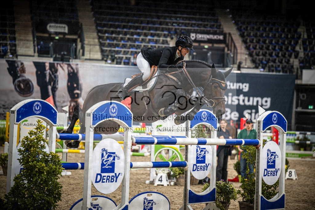 DOS_0458 | Entdecke hochwertige Reitturnierfotos von Foto Oger. Professionell, emotional und authentisch – jetzt Lieblingsmomente im Shop bestellen.Deutschlandweite Turnierfotografie. - Realisiert mit Pictrs.com