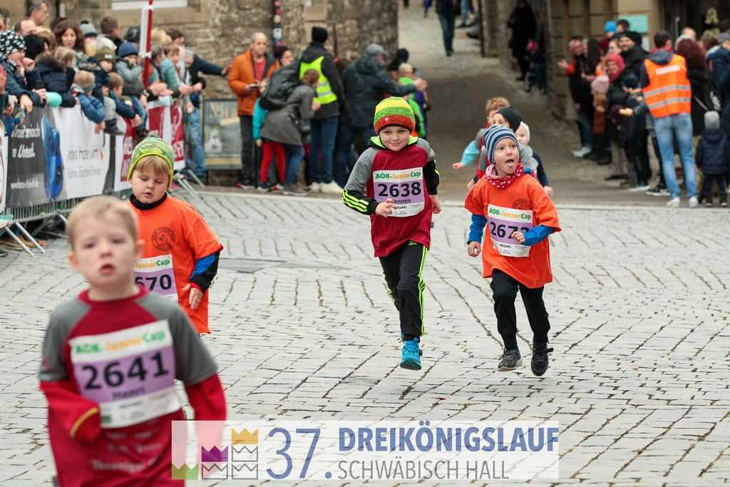 AOK JuniorCup 400m | 3Koenigslauf 2023 - Realisiert mit Pictrs.com