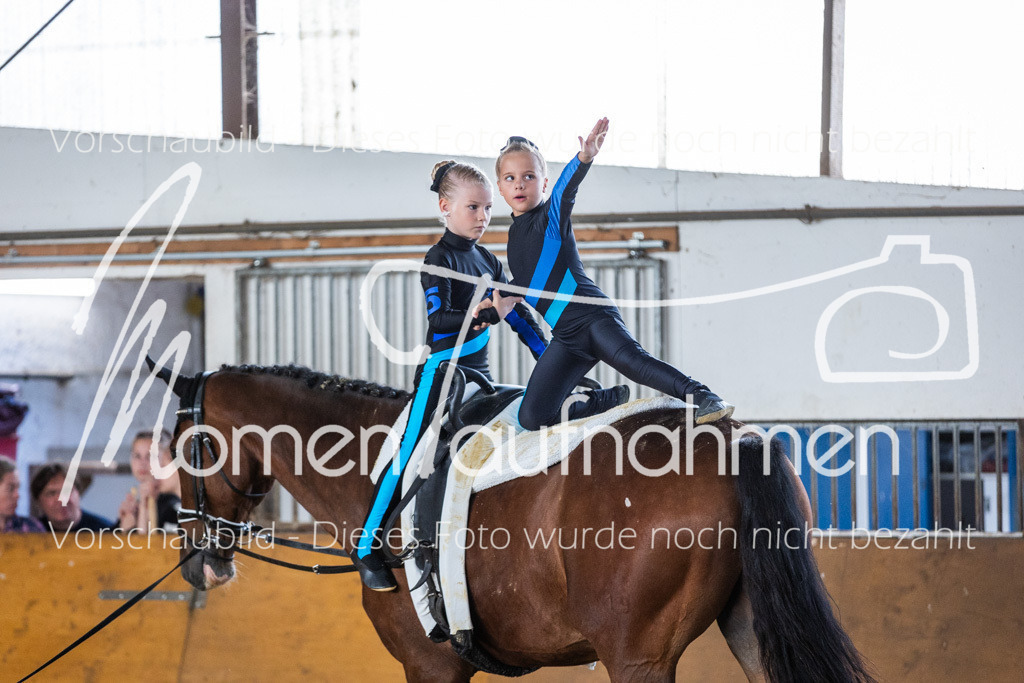 SS-Maxi-059 | MomenTaufnahmen Pferdesportfotos