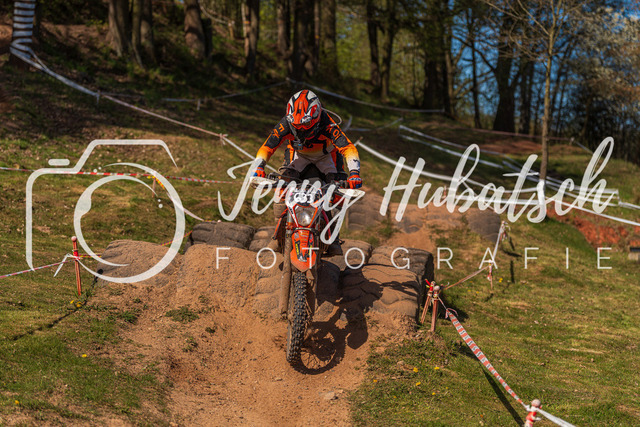 JHF.ECHT.4h.Samstag1080 | jennyhubatsch-endurofotografie