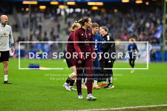 Fußball I Frauen I Saison 2025-2026 I Bundesliga I 10. Spieltag I Hamburger SV - 1. FC Nürnberg I 43722 | Der Sportfotograf. - Realisiert mit Pictrs.com