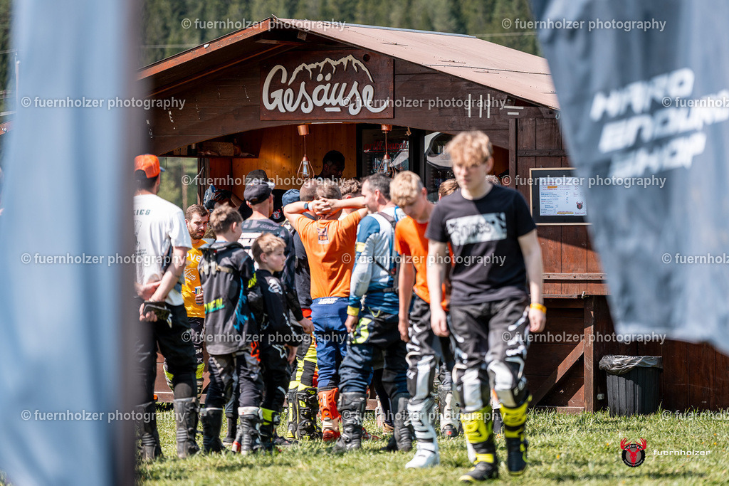fuernholzer_250501-C2-227 | Fotografische Impressionen von der Red Stag Enduro Extreme by fuernholzer-photography.com. Endurosport in Österreich fotografisch festgehalten von fuernholzer. Auftragsfotografie für Private, Gewerbefotos und Industriefotografie. Eventfotografie, Sportfotografie und Motorsportfotografie. Anbieter von Fotoworkshops, Fototraining, fotografischen Vorträgen und Fotoseminaren.