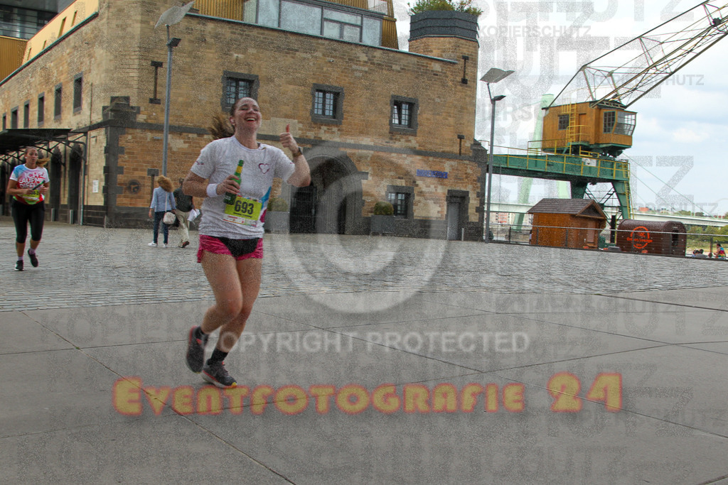 250920_1531_EV4_9024 | Sportfotografie im Rhein-Sieg Kreis, Köln, Bonn, NRW, Rheinland Pfalz, Hessen, etc. Unser Tätigkeitsfeld umfasst den Laufsport vom Volkslauf über den Marathon, Duathlon, Triathon bis zum Ultralauf wie Kölnpfad Ultra oder Schindertrail.