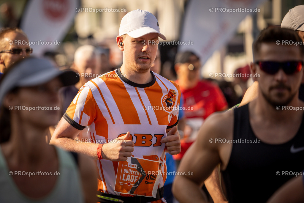 OBI ASV Koelner Brueckenlauf; Koeln, 10.09.23 | Impressionen vom OBI ASV Koelner Brueckenlauf am 10.09.23 am Olympiamuseum in Koeln (Deutschland). Foto: BEAUTIFUL SPORTS/Axel Kohring