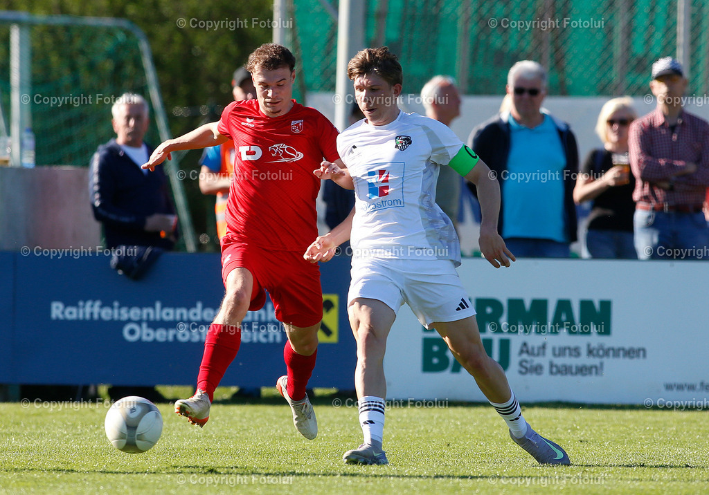 A_LUI-20250419_16 | SPORT FUSSBALL REGIIONALLIGAMITTE ASKOE OEDT-WAC AMATEURE 19.4.2025 IM BILD: JONAS ROSSDORFER (OEDT) UND MICHAEL BRUGGER (WACAMATEUERE) FOTO:FOTOLUI
