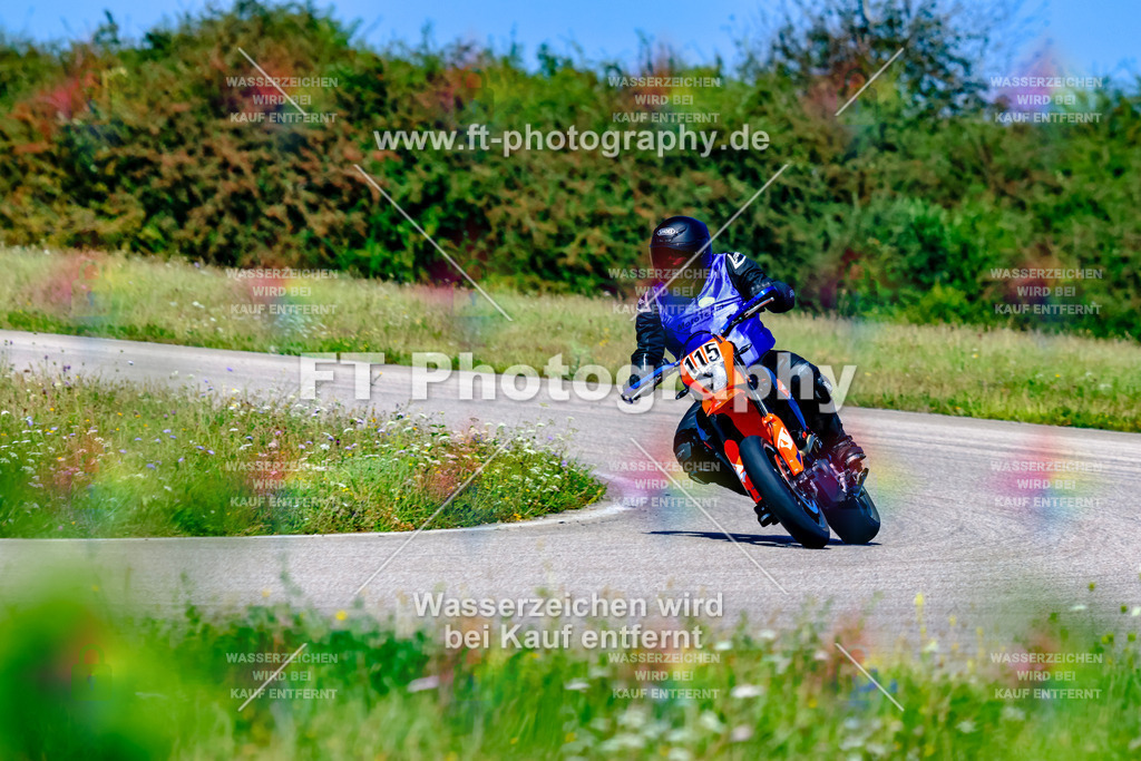 _TOU3107 | Hier findet Ihr Bilder von Touristenfahrten auf der Nürburgring Nordschleife oder von anderen Veranstaltungen die ich besucht habe. Viel Spass beim Durch Schauen 