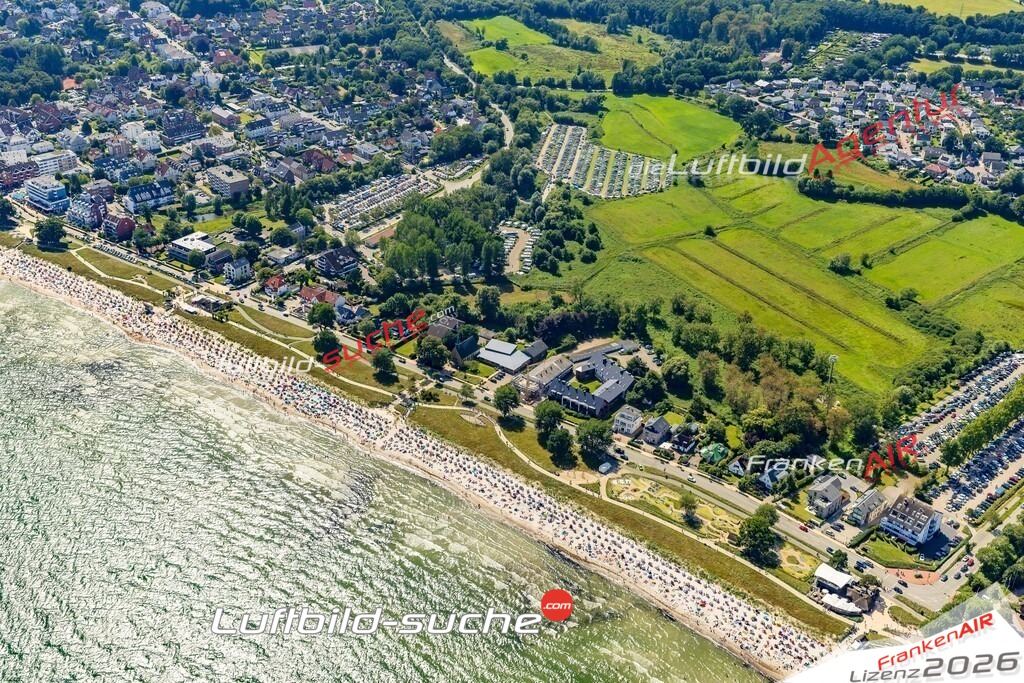 Luftaufnahme Haffkrug Scharbeutz - Die Luftaufnahme wurde 2025 vom UL-Flugzeug heraus erstellt ( ohne Drohne ) - Hochauflösende Luftaufnahme - für professionelle Ausdrucke geeignet. Die Geschenkidee !Mit Lizenz und Bildrechte bestellbar