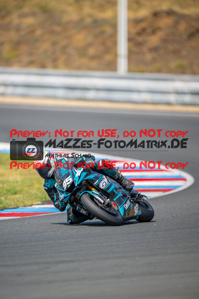 MaZZes-Fotomatrix-20260805-520407 | R1