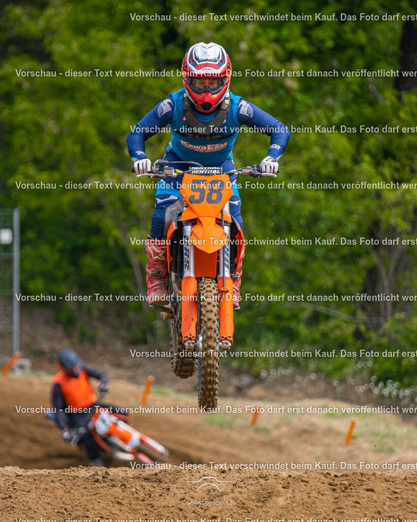 05_17_GroßGlienicke_clubsport-9676 | Sportfotografin aus Berlin-Brandenburg mit Fokus auf Motocross. Ich halte deine sportliche Leistung und echte Emotionen auf und neben der Strecke professionell fest. Entdecke die Fotos von deinem Rennen und bestelle sie direkt hier im Shop.