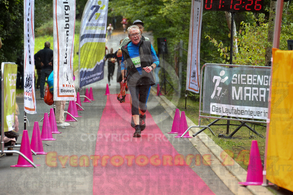 250914_1213_EX1_2174 | Sportfotografie im Rhein-Sieg Kreis, Köln, Bonn, NRW, Rheinland Pfalz, Hessen, etc. Unser Tätigkeitsfeld umfasst den Laufsport vom Volkslauf über den Marathon, Duathlon, Triathon bis zum Ultralauf wie Kölnpfad Ultra oder Schindertrail.