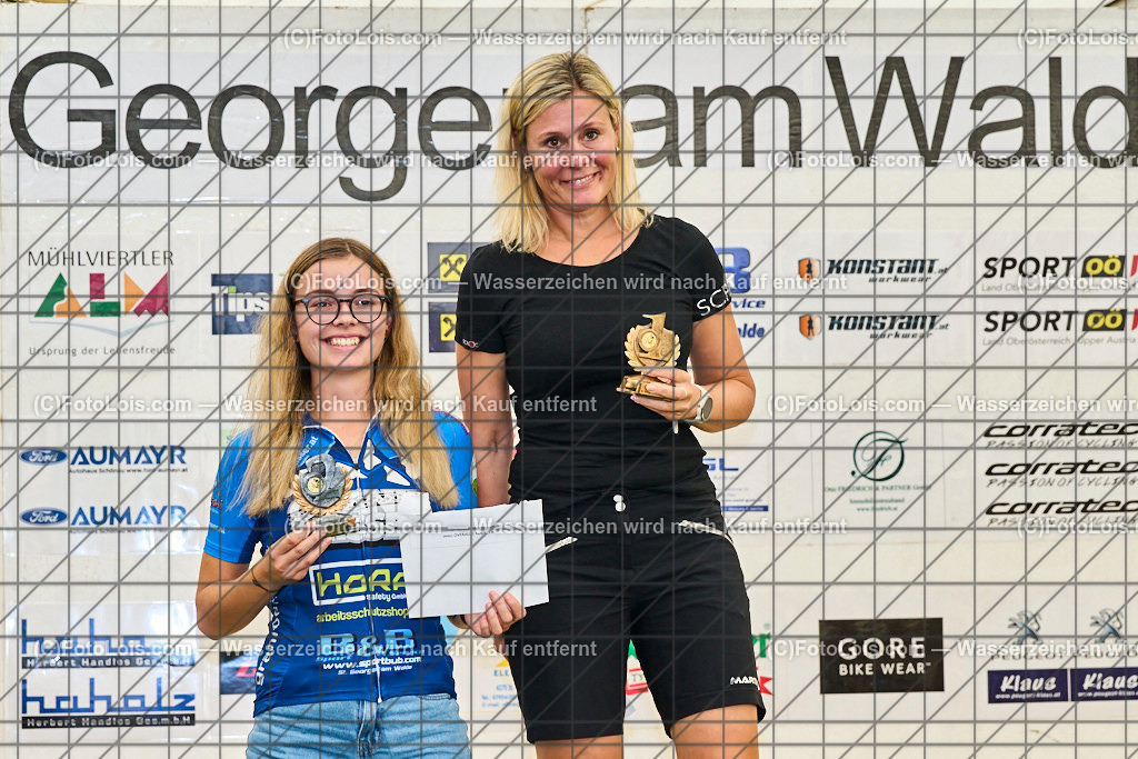 ALP7871_GRANITBEISSER_Siegerehrung_Small | (C)FotoLois.com, Alois Spandl, 28. GRANITBEISSER Mountainbike-Marathon in St. Georgen am Walde, Sa 3. Sept. 2022.