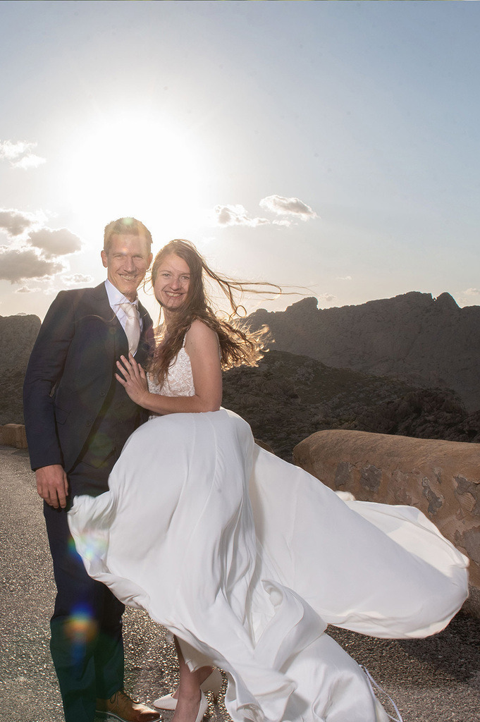 AKF_4322-1 | Mein Name ist Arkadius. Ich fotografiere Ihre Hochzeit in Frankfurt und im Umkreis von 200 km. Als Fotograf bin ich noch bekannt im Bereich Business- und Modefotografie.