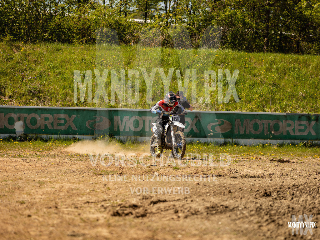 866A5124 | mxndyyvipix