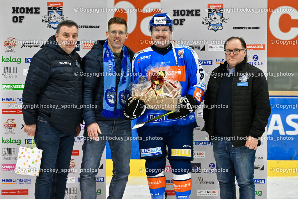 ESC SPARKASSE STEINDORF vs. UECR Huben  | Sektionsleiter ESC Steindorf Hans Tschernutter, Spieler des Abends, Thomas Freiumschlag, #64 Stichauner Fabian ESC Steindorf, Sportlicher Leiter ESC Steindorf Armin Ratz, ESC SPARKASSE STEINDORF vs. UECR Huben , ESC SPARKASSE STEINDORF vs. UECR Huben  am 06.02.2026 in Steindorf (Ossiachersee Halle), Austria, (Photo by Bernd Stefan)