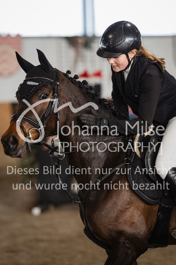 240317_Borgholzhausen_SprPf-A-738 | Deine schönsten Turniermomente als professionelle Fotos! Entdecke hochwertige Pferdesport-Fotografie im Online-Shop. Jetzt Fotos finden & bestellen!