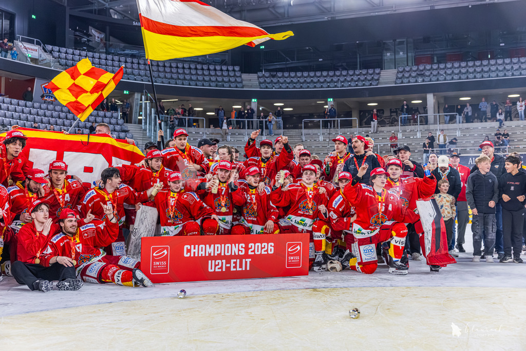 U21 Elit_EHCB vs GCK Lions _5-307 | Sportbilder, Sportfotograf, Hochzeits- und Eventfotografin, Flugshows, Portraits und Tiershooting, Aviation, Downhill, Nationalleague, Swissleague, International
