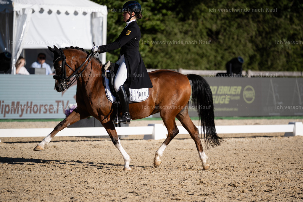 FHC2026_P09_10_11435 | Fichtenhof Classics 2026 – Grand Prix de Dressage - VOLTAIRE Design Preis, Reitanlage Fichtenhof, Sch ftlarn